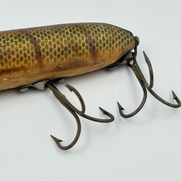 Vintage Heddon Lucky 13 Wooden Fishing Lure Green Scale Red Mouth 1940s Original - Picture 3 of 7